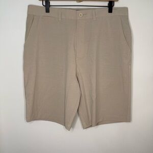 NWT Johnnie-O Wyatt Performance Shorts Stone Gray Men's Size 36 / 9” Inseam